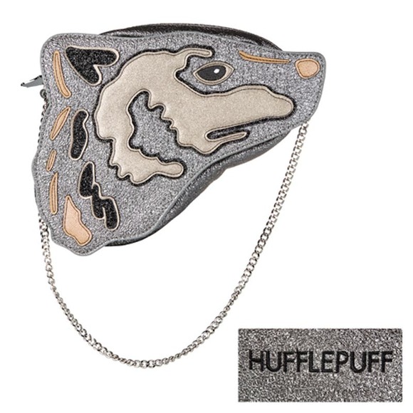 Danielle Nicole Harry Potter Hufflepuff Crossbody Bag Exclusive - Picture 1 of 5